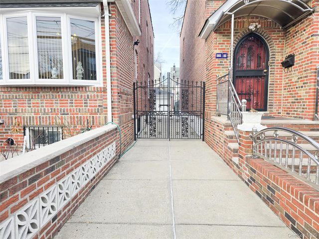 14957 21st Avenue, Whitestone, NY 11357