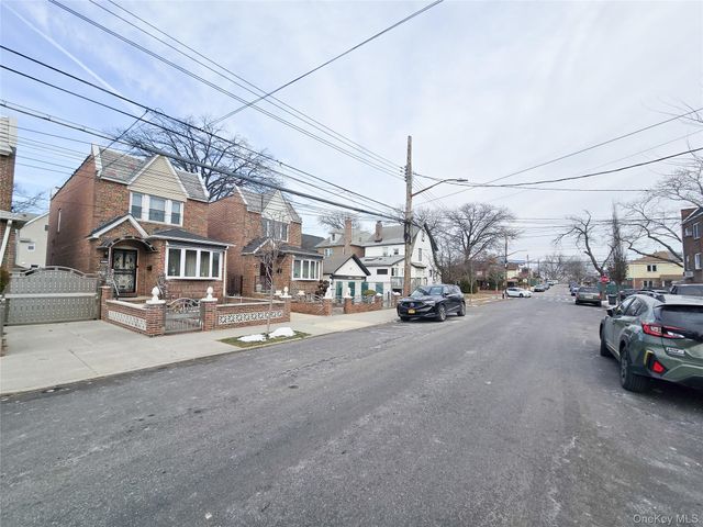 14957 21st Avenue, Whitestone, NY 11357