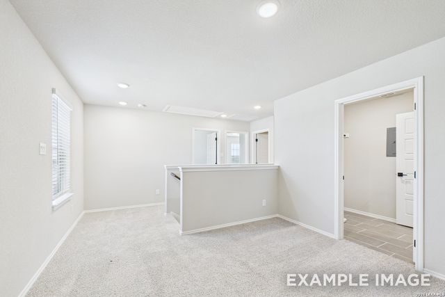 285 W Quill Dr Building 13, San Antonio, TX 78228