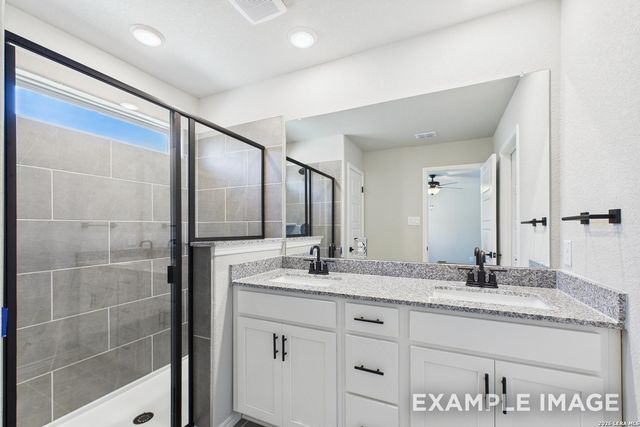 285 W Quill Dr Building 13, San Antonio, TX 78228
