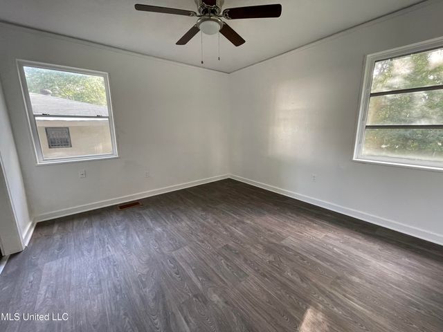 1922 Shamrock Drive, Jackson, MS 39204