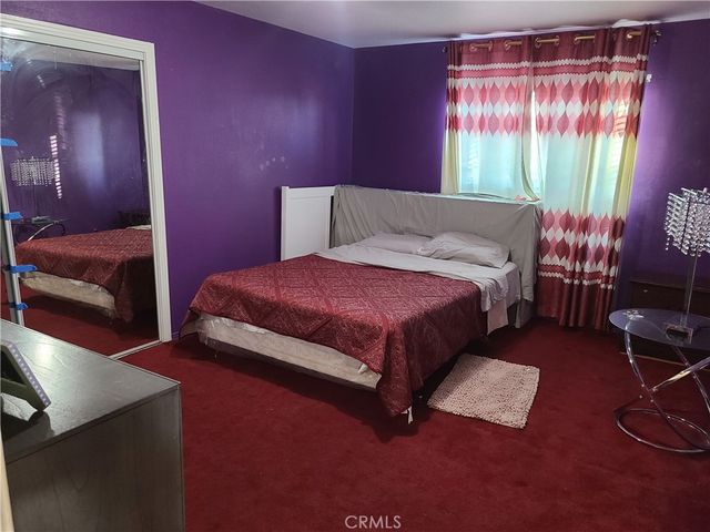 11685 Holmes, Jurupa Valley, CA 91752