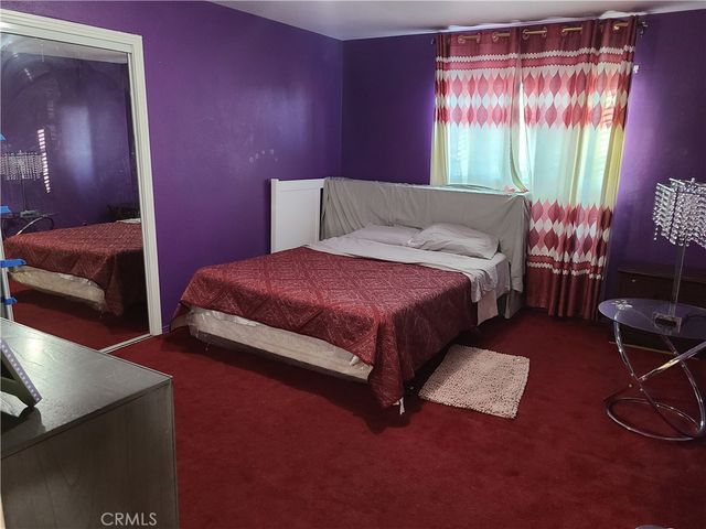 11685 Holmes, Jurupa Valley, CA 91752