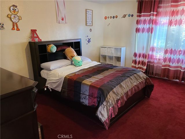 11685 Holmes, Jurupa Valley, CA 91752