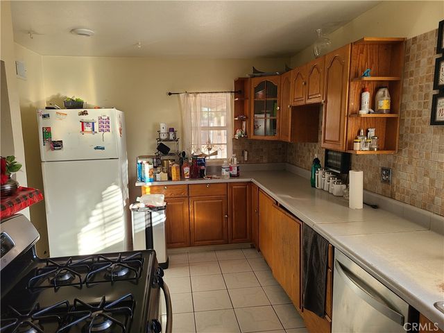 11685 Holmes, Jurupa Valley, CA 91752