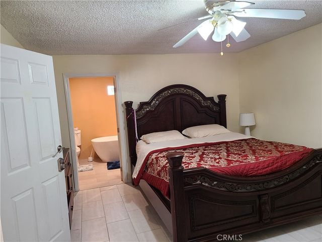 11685 Holmes, Jurupa Valley, CA 91752