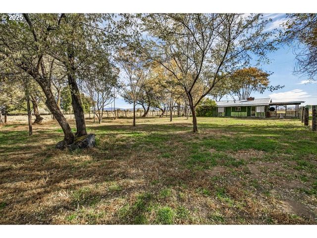 3464 Nw RIMROCK ACRES Loop, Prineville, OR 97754