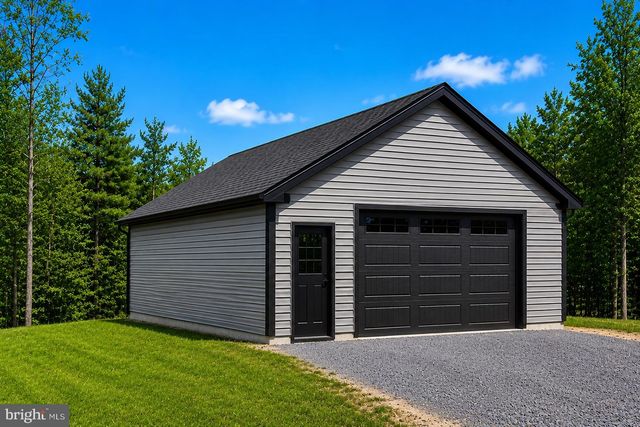 63-GARAGE SPICE BUSH CT, Hedgesville, WV 25427