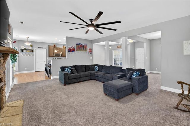 552 Tom Hunter Road, Pilot Mountain, NC 27041