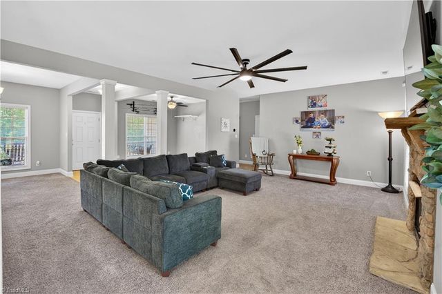 552 Tom Hunter Road, Pilot Mountain, NC 27041