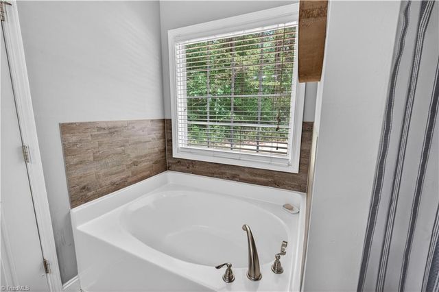 552 Tom Hunter Road, Pilot Mountain, NC 27041