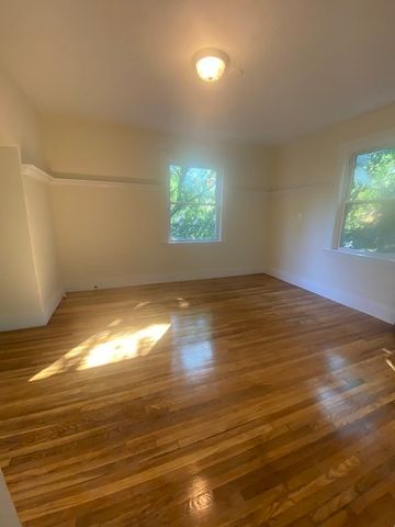 75 Peter Parley Rd 2, Boston, MA 02130