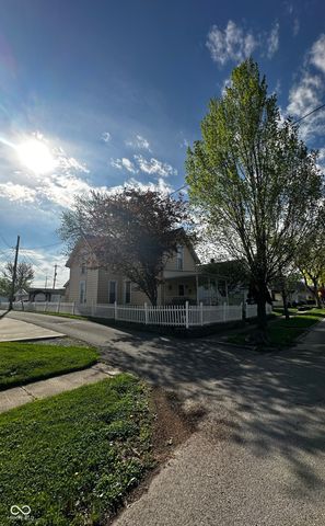 215 S Pearl Street, Pendleton, IN 46064