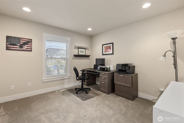 268 N McNeely Street, Buckley, WA 98321
