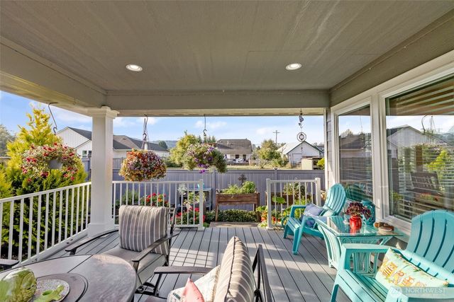 268 N McNeely Street, Buckley, WA 98321