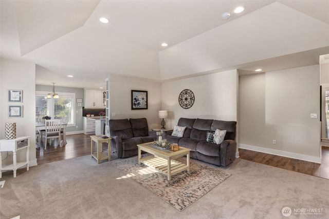 268 N McNeely Street, Buckley, WA 98321