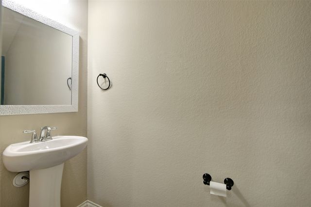 628 Crowell Drive, Mckinney, TX 75071