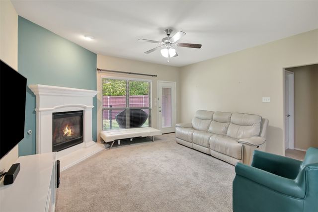 628 Crowell Drive, Mckinney, TX 75071