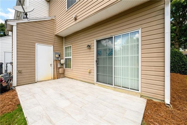 1044 Prestwyck Court, Alpharetta, GA 30004