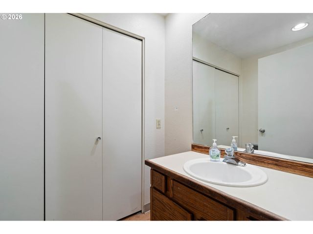 7920 Ne LOOWIT Loop 31, Vancouver, WA 98662