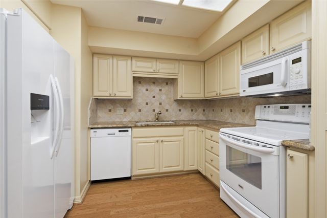 5200 Keller Springs Road 310, Dallas, TX 75248