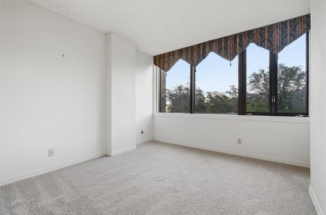 5200 Keller Springs Road 310, Dallas, TX 75248