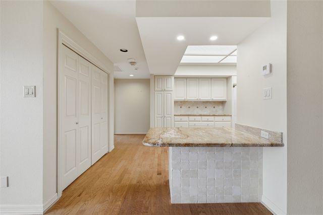 5200 Keller Springs Road 310, Dallas, TX 75248