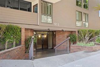 911 N Kings 306, West Hollywood, CA 90069