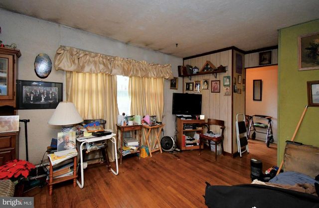 31 ALLEGHENY ST, Boyertown, PA 19512