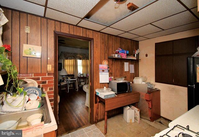 31 ALLEGHENY ST, Boyertown, PA 19512
