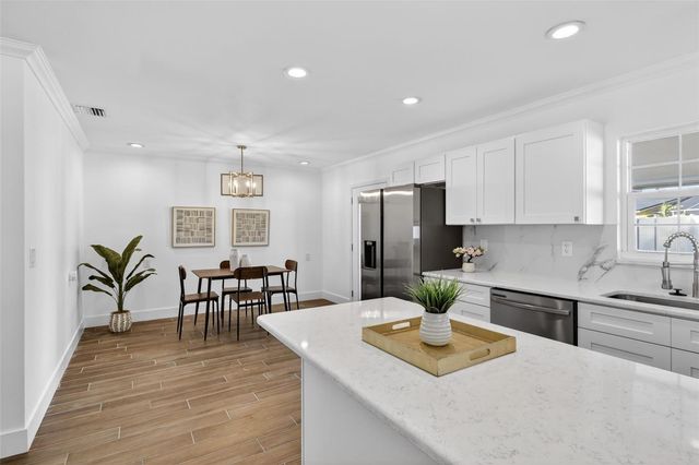 8317 BOXWOOD DRIVE, Tampa, FL 33615