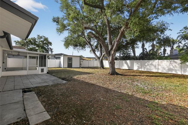 8317 BOXWOOD DRIVE, Tampa, FL 33615