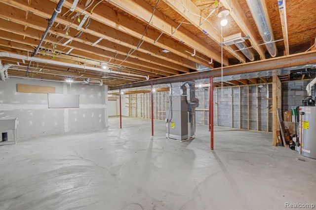 10085 N Hunt Court, Davison, MI 48423