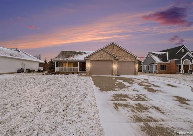 10085 N Hunt Court, Davison, MI 48423