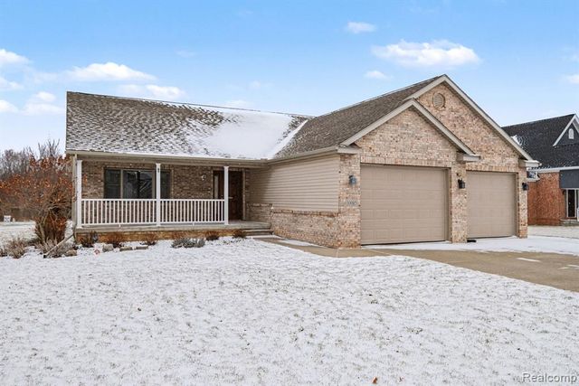 10085 N Hunt Court, Davison, MI 48423