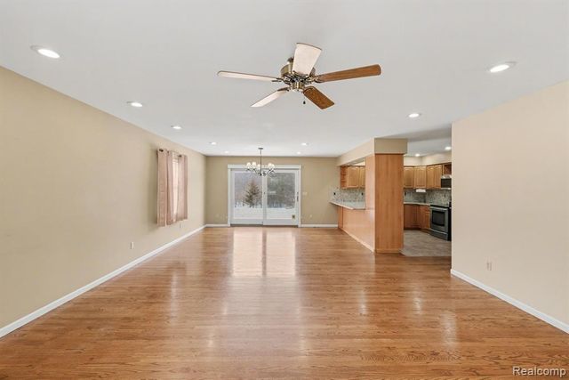 10085 N Hunt Court, Davison, MI 48423