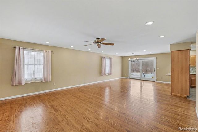 10085 N Hunt Court, Davison, MI 48423