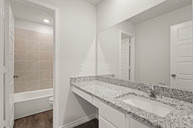 2433 Texas Ash Way, Fort Worth, TX 76123