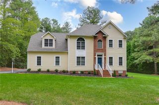 8618 Brechin Ln, Chesterfield, VA 23838