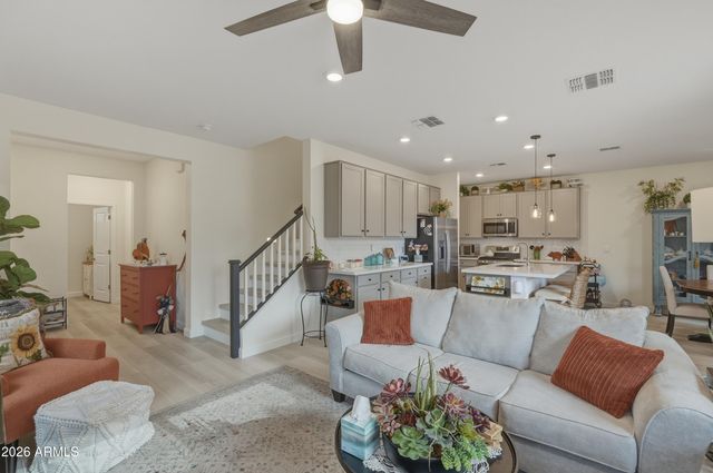 9851 E TAMERY Avenue, Mesa, AZ 85212