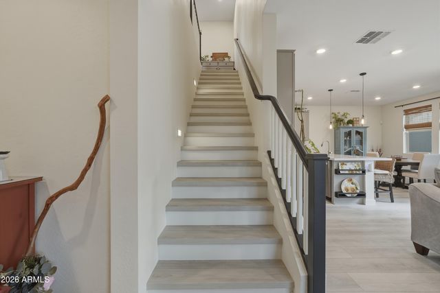 9851 E TAMERY Avenue, Mesa, AZ 85212