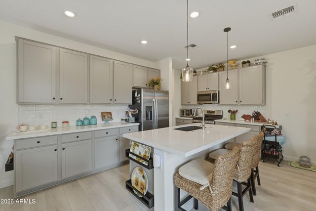 9851 E TAMERY Avenue, Mesa, AZ 85212