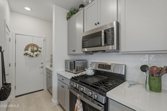 9851 E TAMERY Avenue, Mesa, AZ 85212