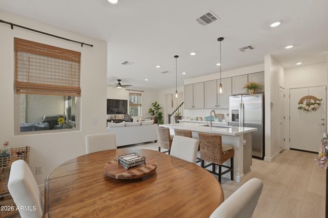 9851 E TAMERY Avenue, Mesa, AZ 85212