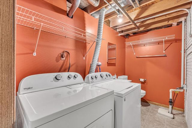 1425 W 54th Street, Davenport, IA 52806