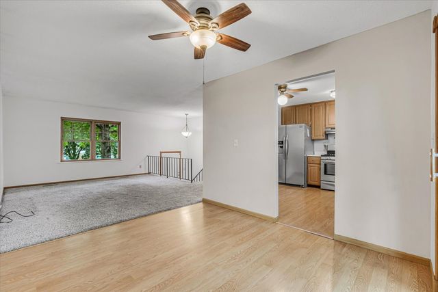 1425 W 54th Street, Davenport, IA 52806