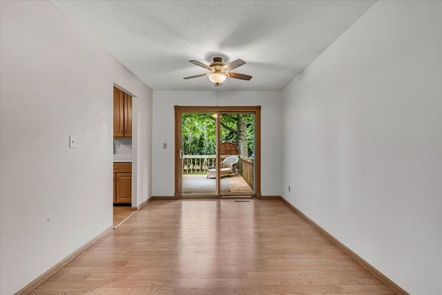 1425 W 54th Street, Davenport, IA 52806