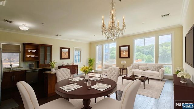 1600 Kaufer Lane 5, Fort Lee, NJ 07024