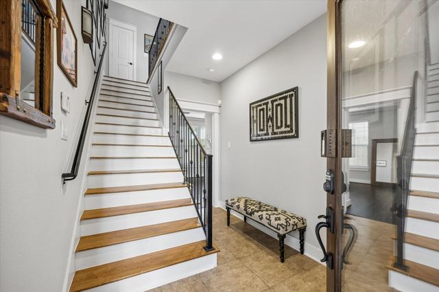 107 Riley Lane, Houston, TX 77003