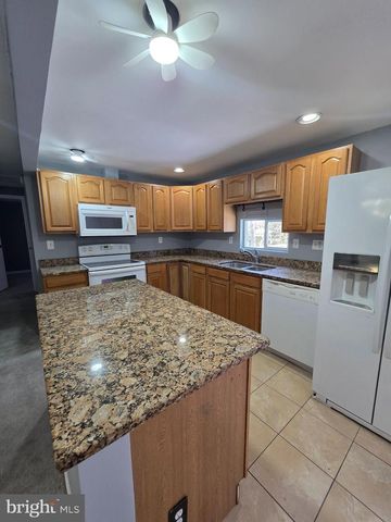 6756 ARALIA AVE, St Leonard, MD 20685